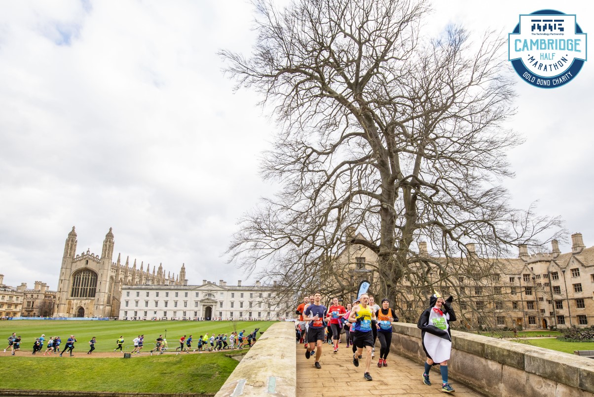 Runners complete the Cambridge HalfMarathon in support of the Centre